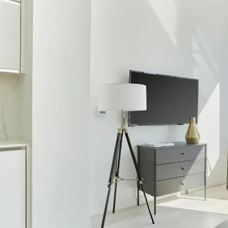 Apartment Lcd Platinium In *